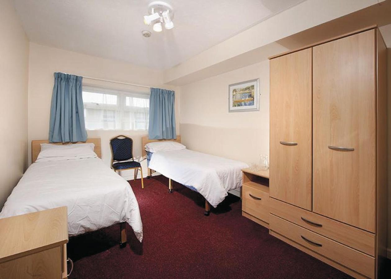 Sandaway Beach Holiday Park Combe Martin Exteriör bild