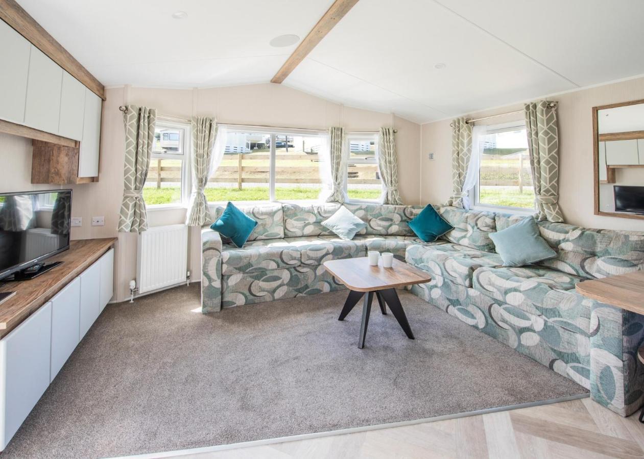 Sandaway Beach Holiday Park Combe Martin Exteriör bild